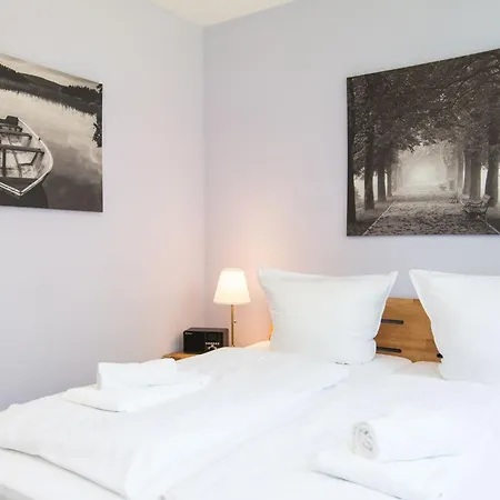 Fuer 6 Personen, Sauna, Kamin Semesterbostad *
