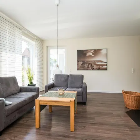 Semesterbostad Fuer 6 Personen, Sauna, Kamin Vitzdorf